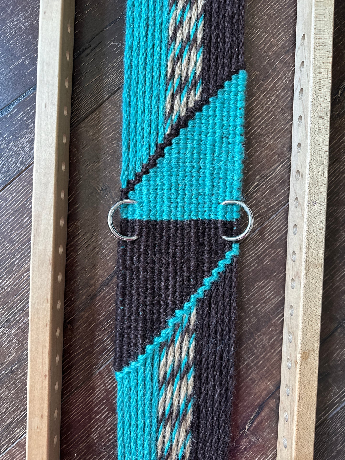 28" Straight Mohair Cinch